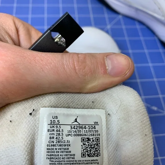 Size 10.5 - Jordan True Flight White Cement (342964-104) - Picture 7 of 7